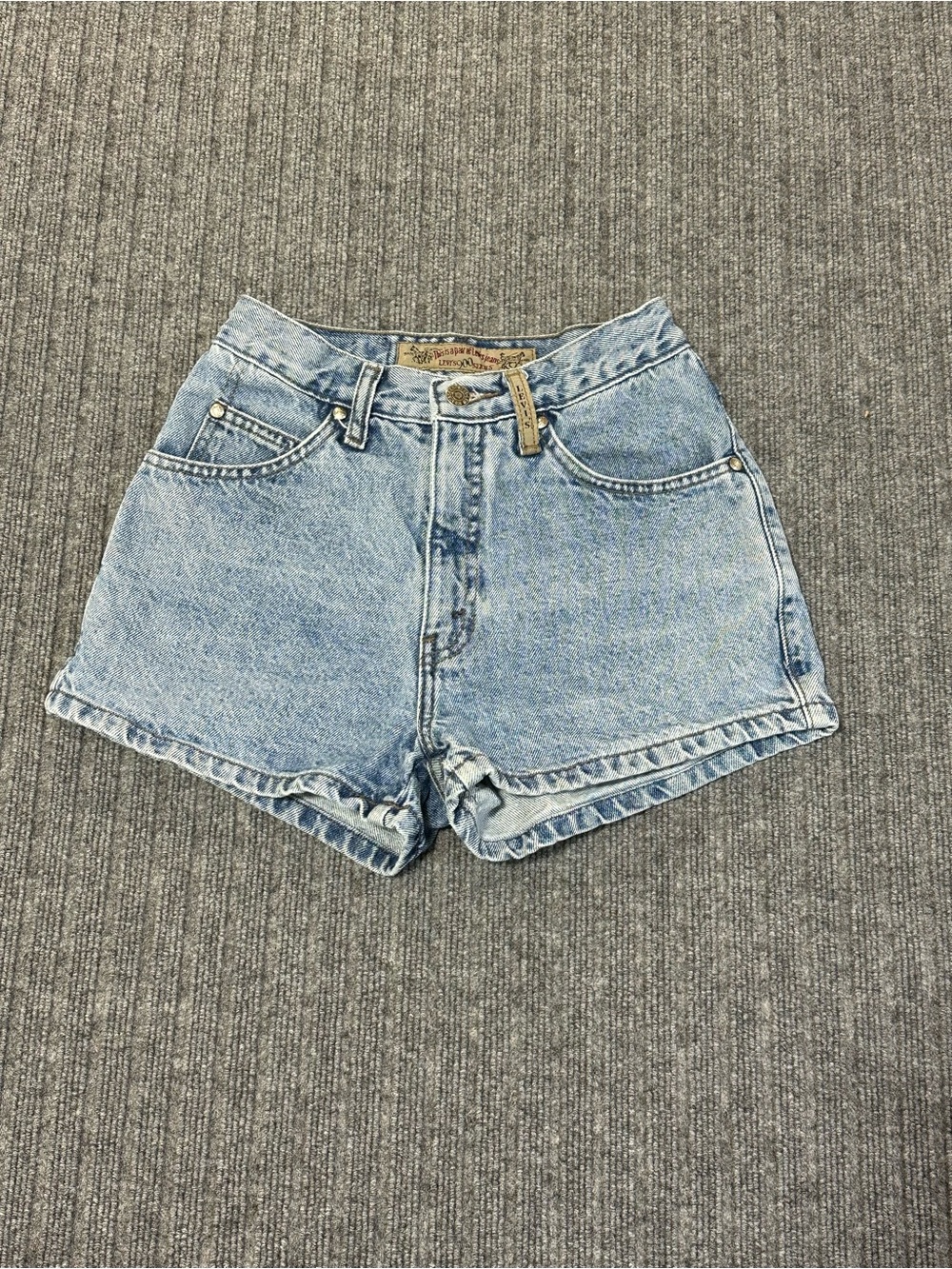 Levi’s 900 Series Jean Shorts